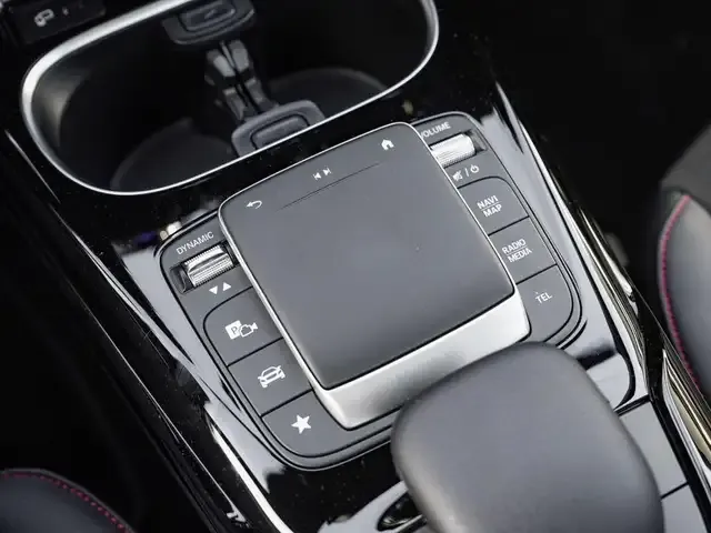 Mercedes-Benz A 35 AMG