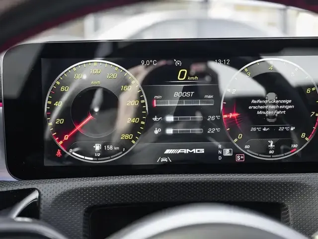 Mercedes-Benz A 35 AMG