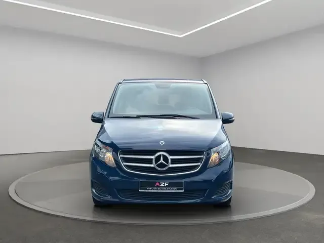 Mercedes-Benz V 200