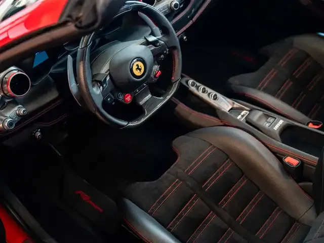 Ferrari F8 Spider