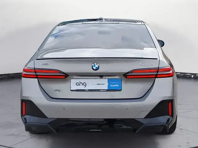 BMW 540