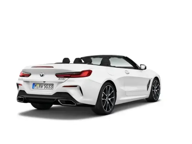 BMW 840