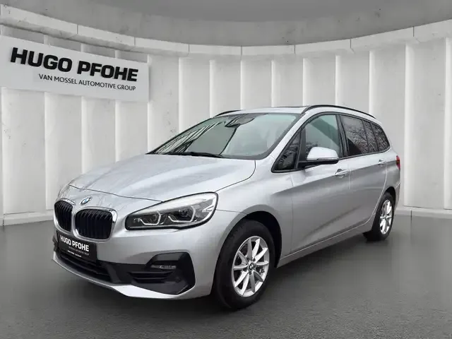 BMW 216