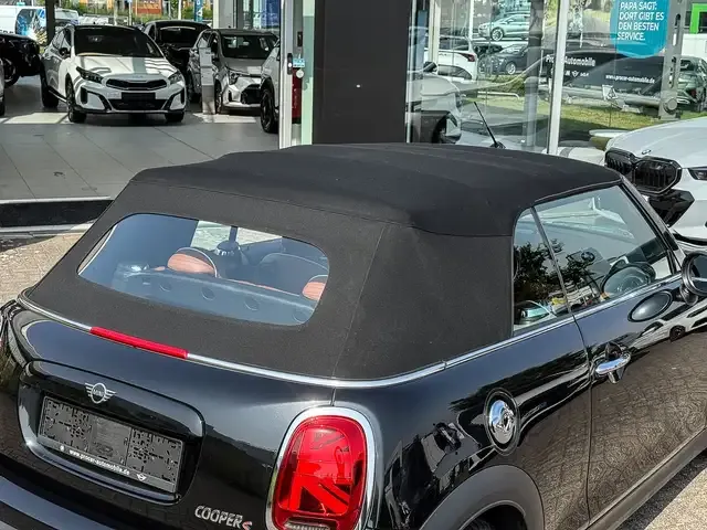 MINI Cooper S Cabrio