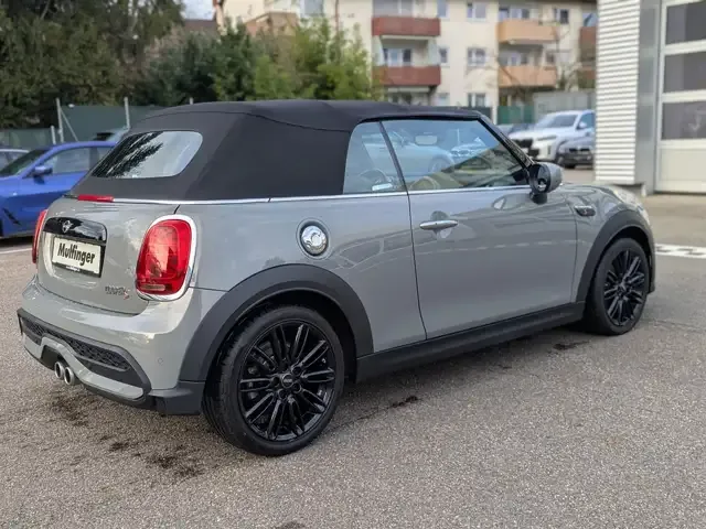 MINI Cooper S Cabrio