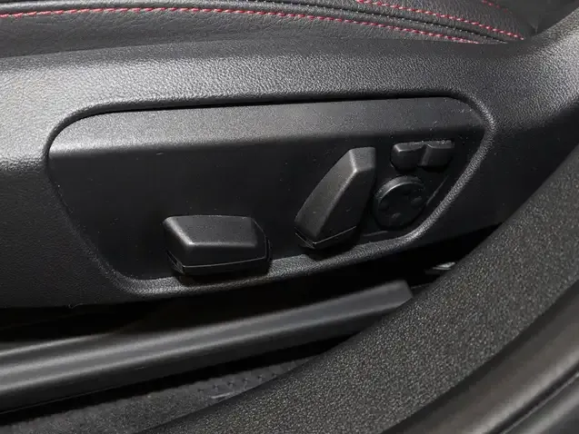 BMW 128
