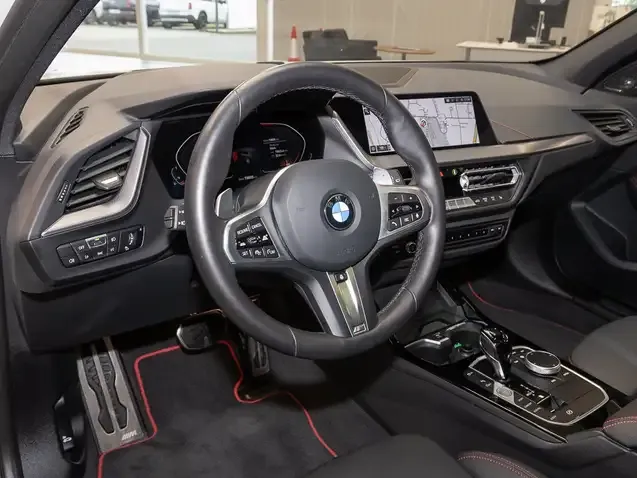 BMW 128
