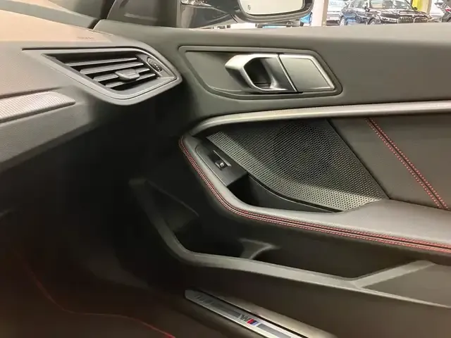 BMW 128