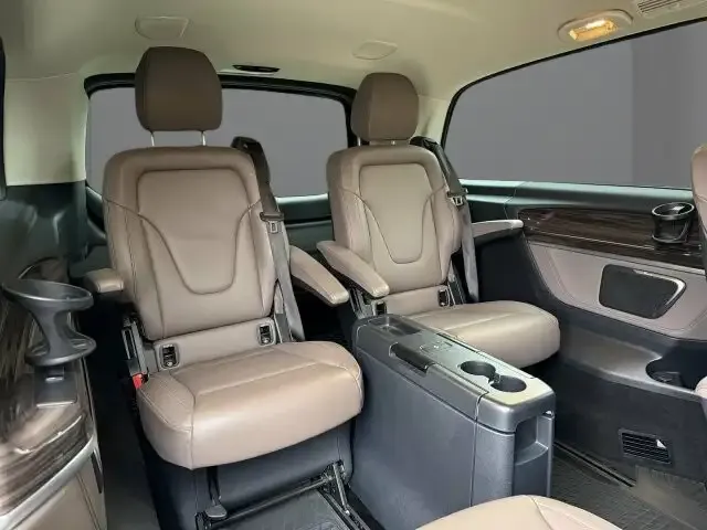 Mercedes-Benz V 300