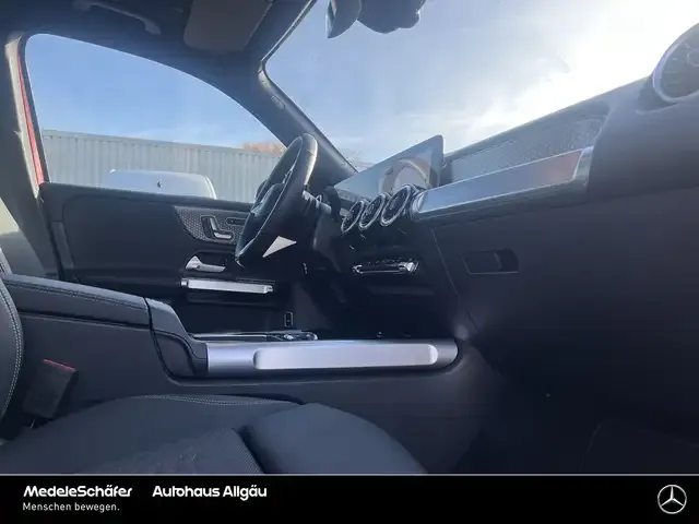 Mercedes-Benz GLB 250