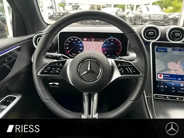 Mercedes-Benz GLC 200