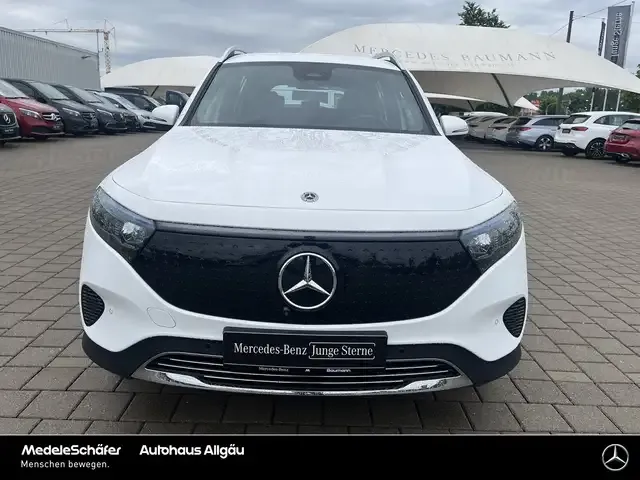 Mercedes-Benz EQB 250
