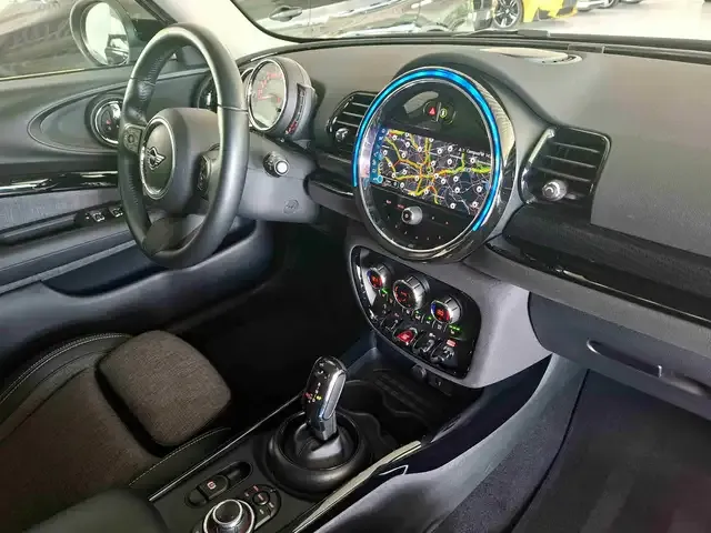 MINI Cooper Clubman