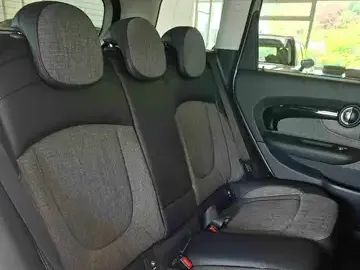 MINI Cooper Clubman