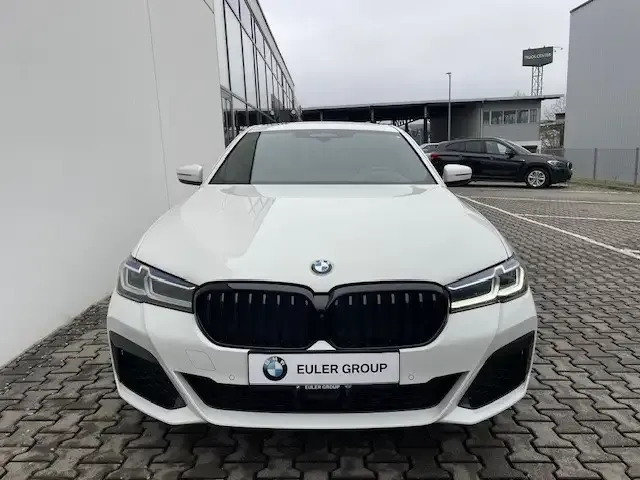 BMW 545