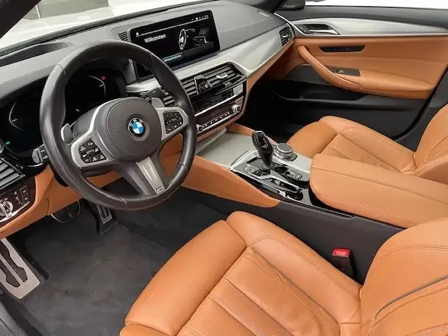 BMW 545