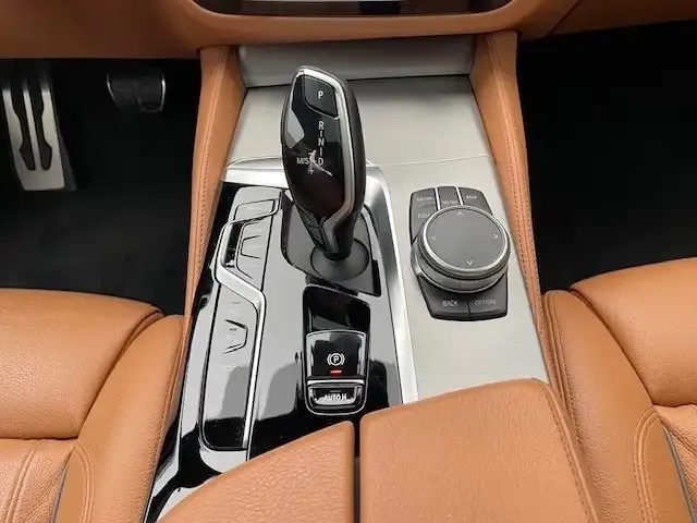 BMW 545