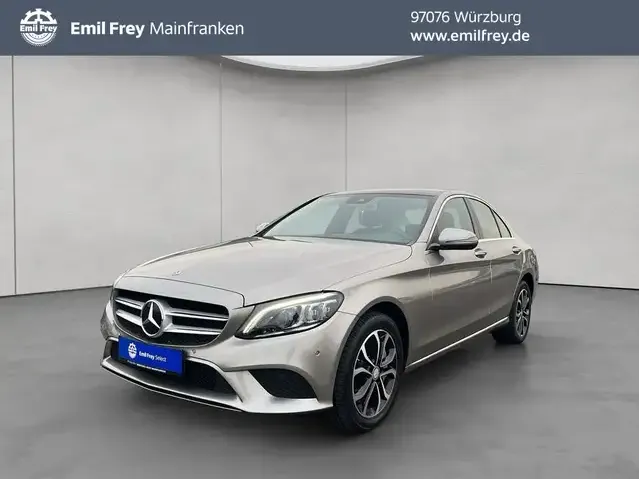 Mercedes-Benz C 400