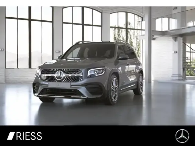 Mercedes-Benz GLB 200