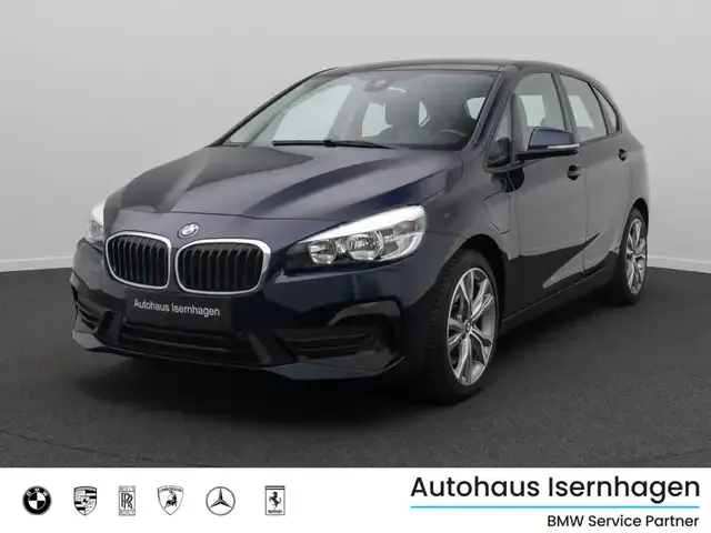 BMW 225