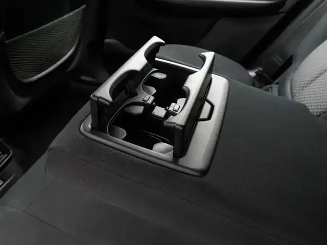 BMW 225