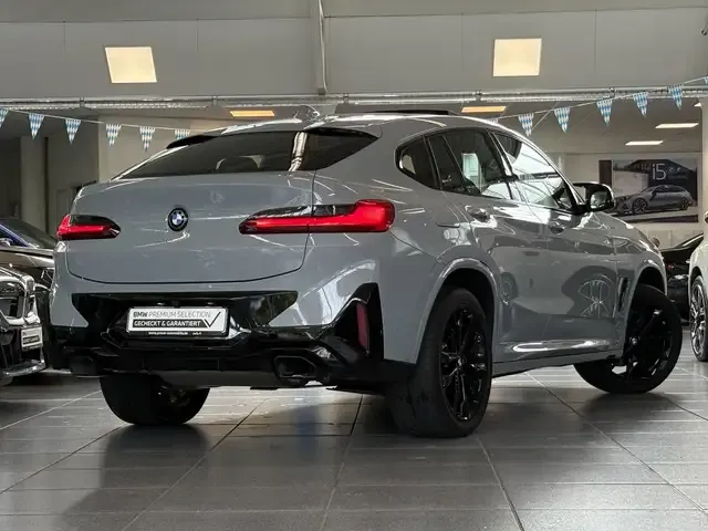 BMW X4 M