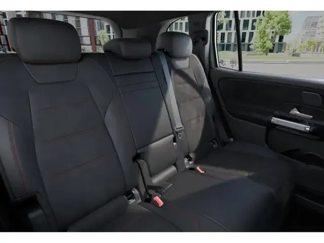 Mercedes-Benz EQB 250