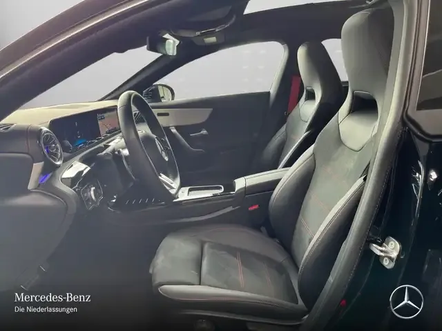 Mercedes-Benz CLA 35 AMG
