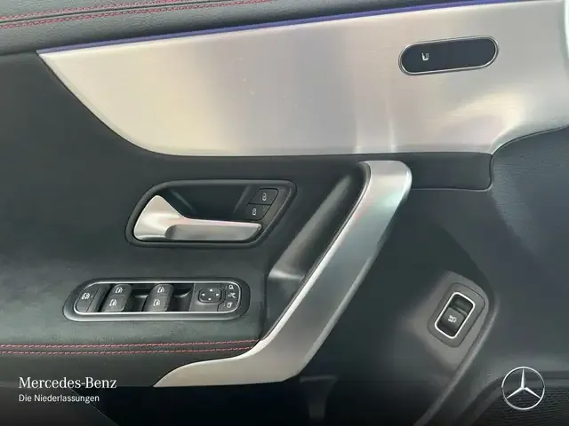 Mercedes-Benz CLA 35 AMG