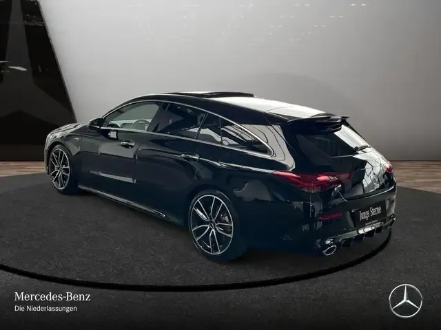 Mercedes-Benz CLA 35 AMG