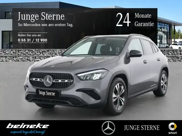 Mercedes-Benz GLA 200