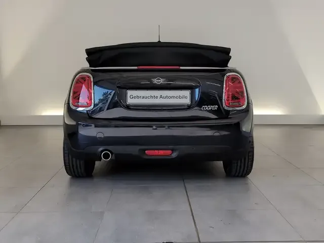 MINI Cooper Cabrio