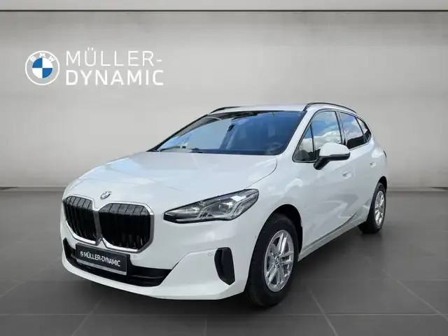 BMW 216