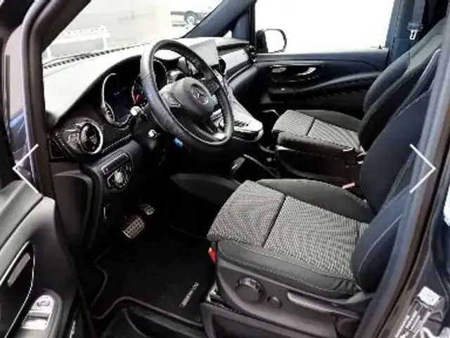 Mercedes-Benz V 250