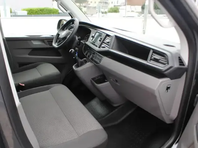 Volkswagen T6.1 Kombi
