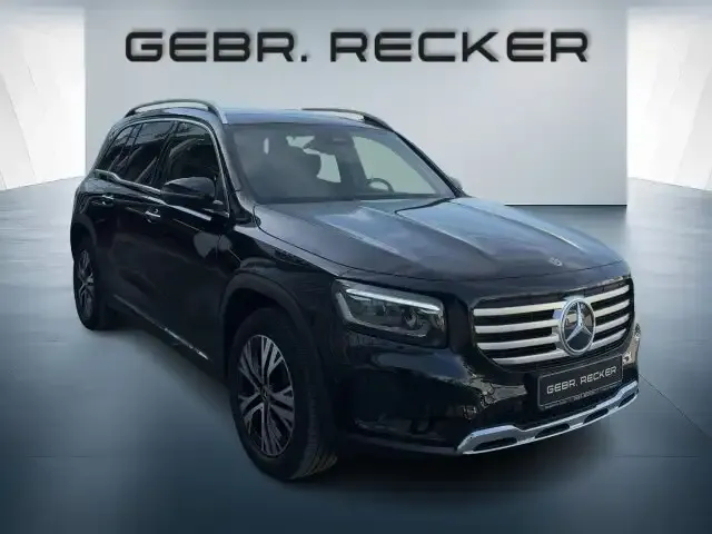 Mercedes-Benz GLB 200