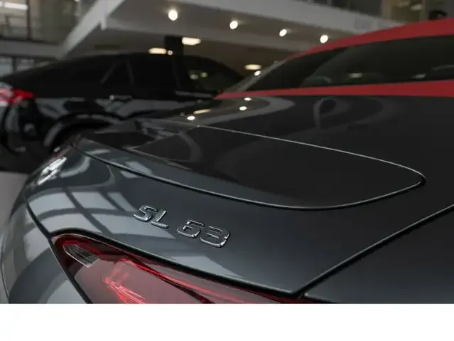 Mercedes-Benz SL 63 AMG