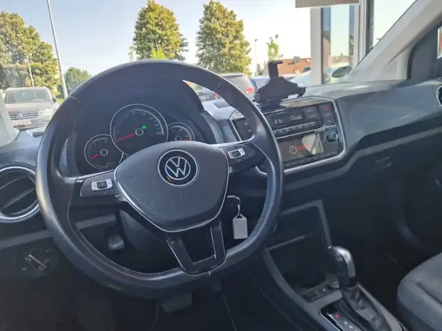 Volkswagen e-up!