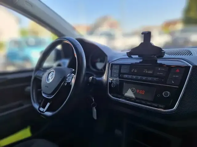 Volkswagen e-up!