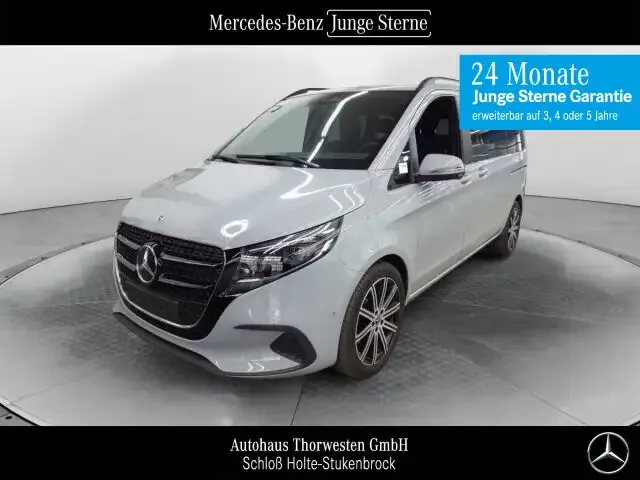 Mercedes-Benz V 220