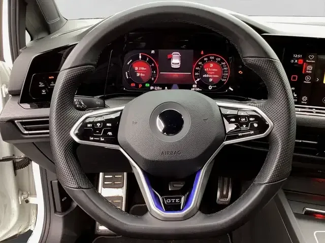 Volkswagen Golf GTE