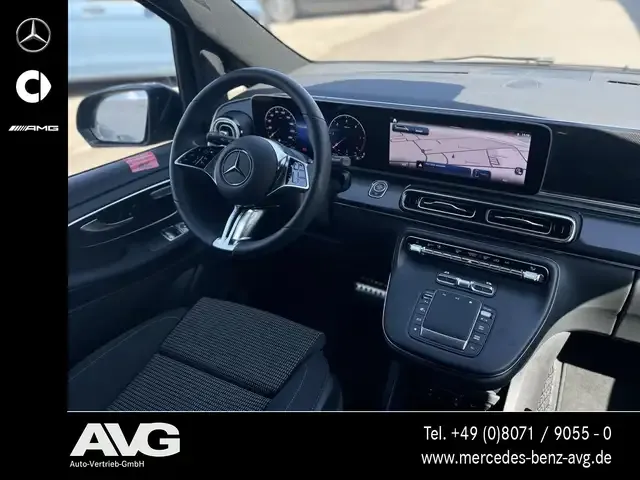 Mercedes-Benz V 250