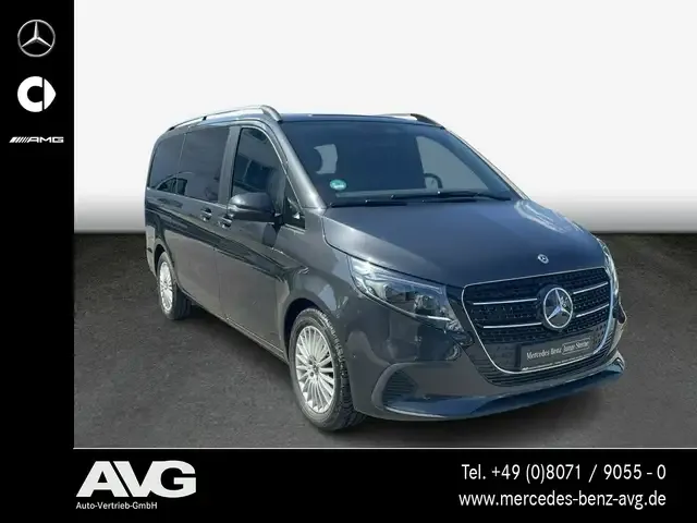 Mercedes-Benz V 250