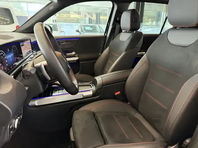 Mercedes-Benz GLB 200