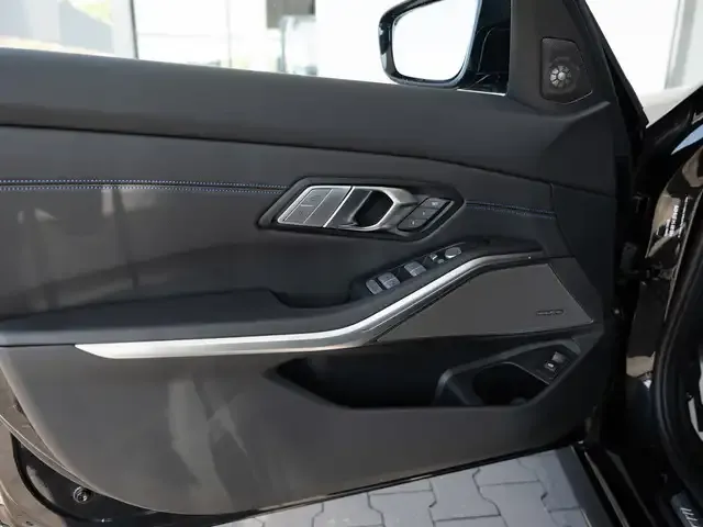 BMW 340