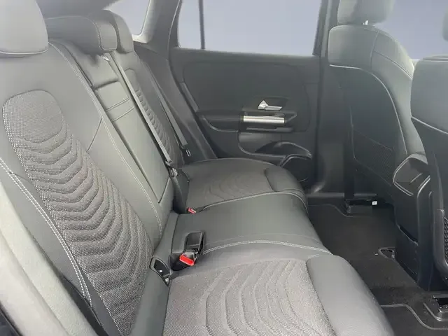 Mercedes-Benz EQA 350