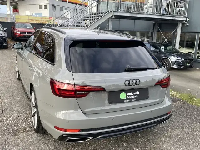 Audi A4
