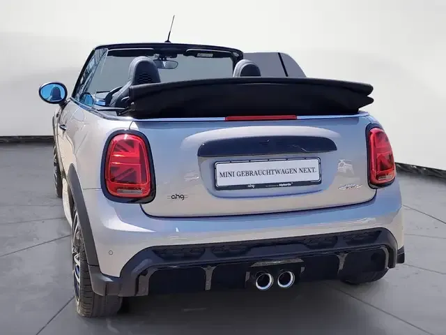 MINI John Cooper Works Cabrio