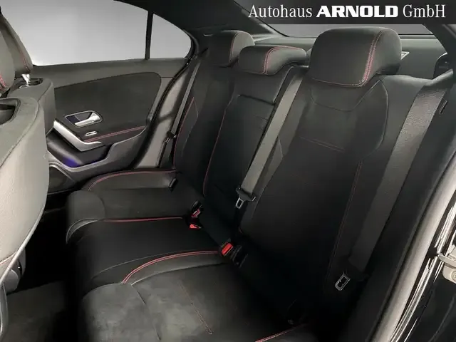 Mercedes-Benz A 220