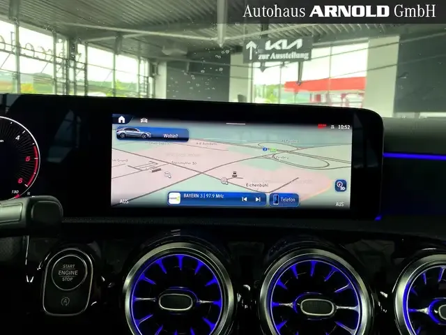 Mercedes-Benz A 220